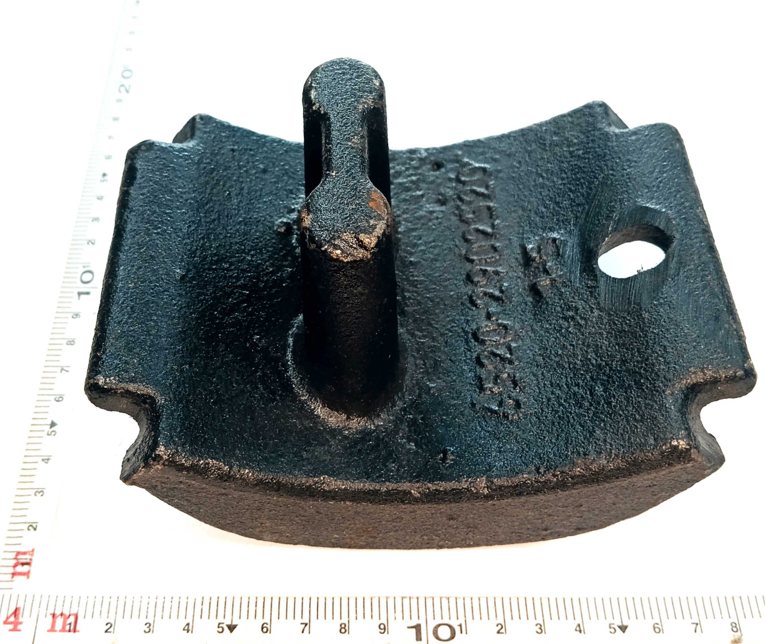 Опора рессоры передняя 6520