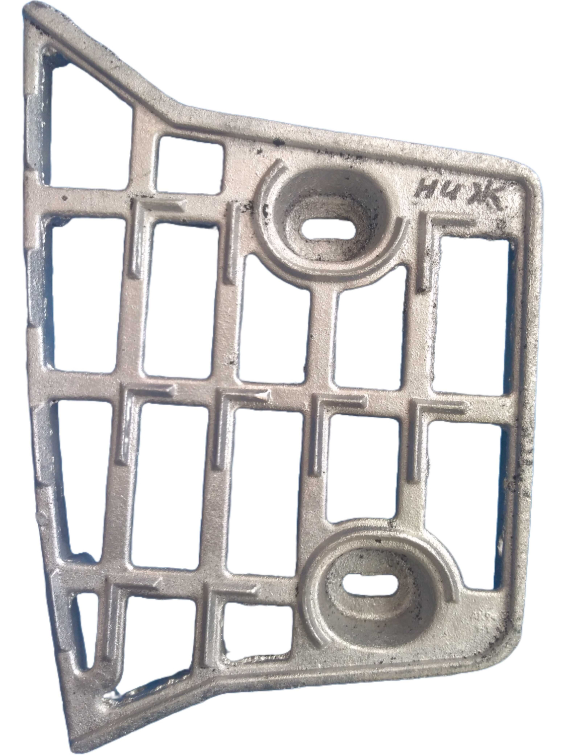 Подножка нижняя правая 65115