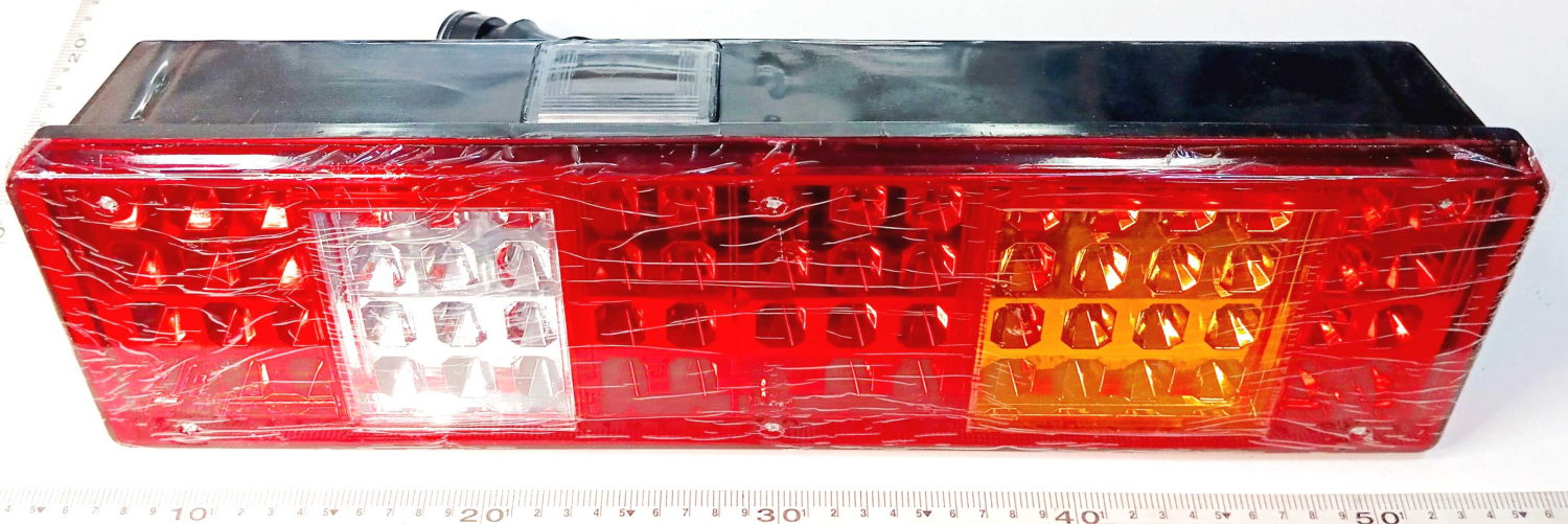 Фонарь задний светодиодный левый со жгутом, вилка СЦАЗ СуперМАЗ