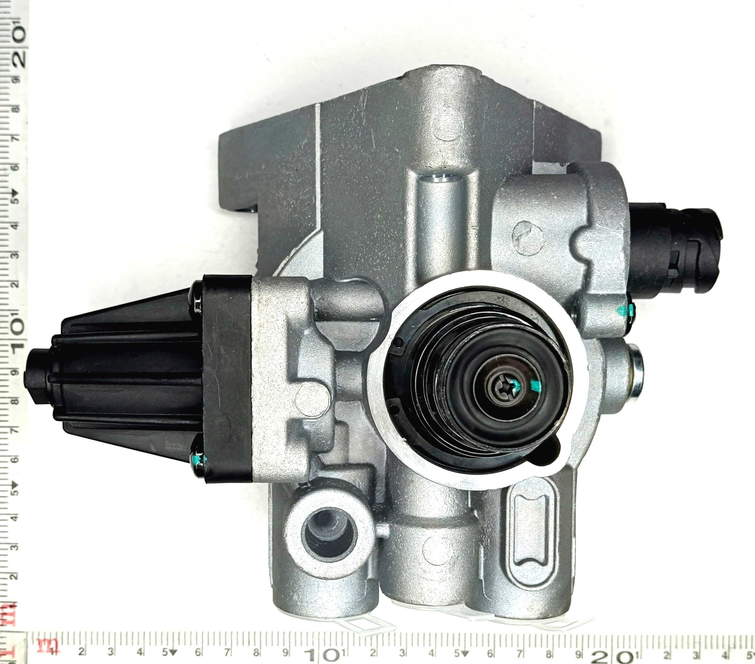 Корпус осушителя с РДВ байонетка 13 bar