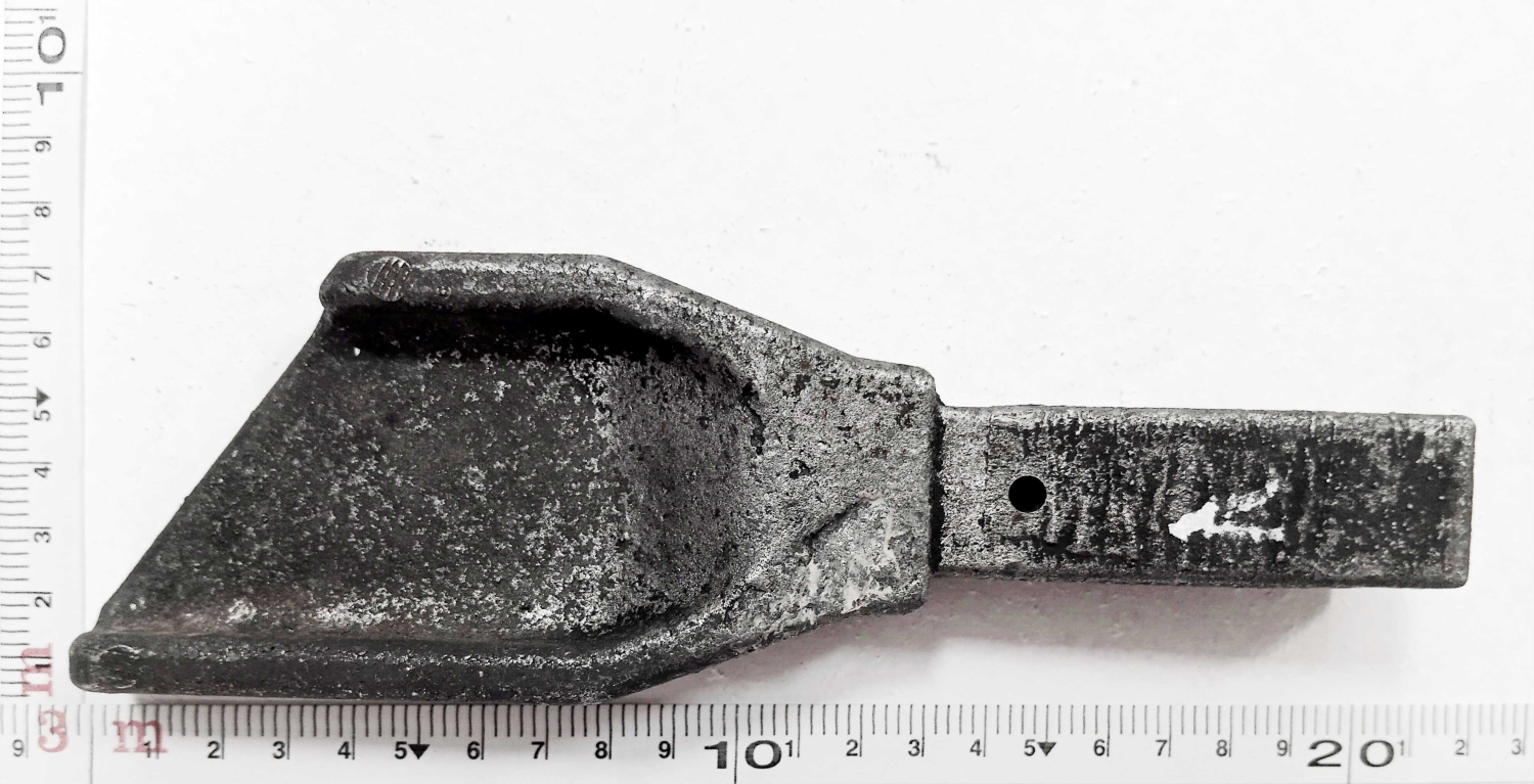 Лопатка борта левая