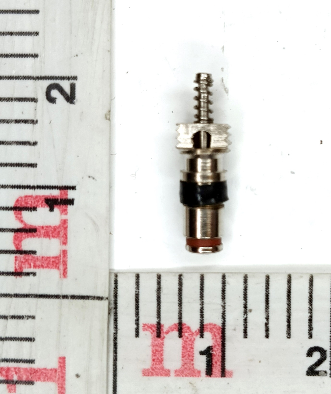 Золотник колеса