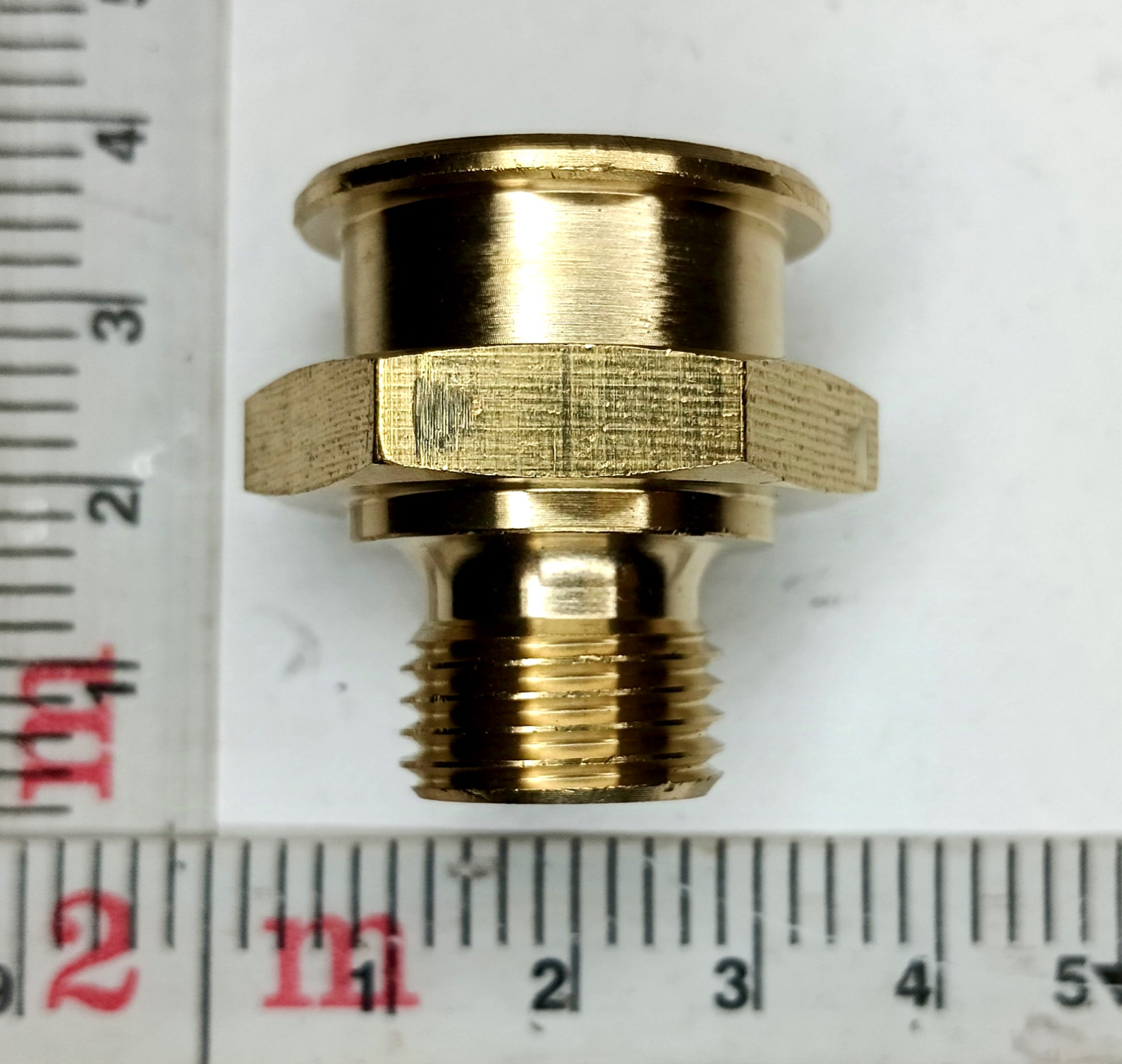 Штуцер топливный под быстросъем 16х1,5 латунь