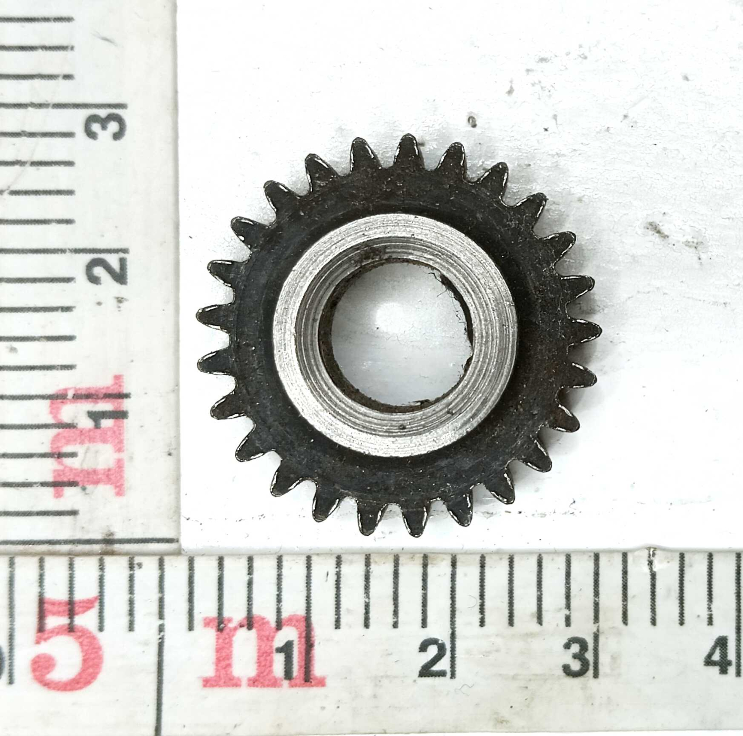 Шестерня привода спидометра 25 зубьев