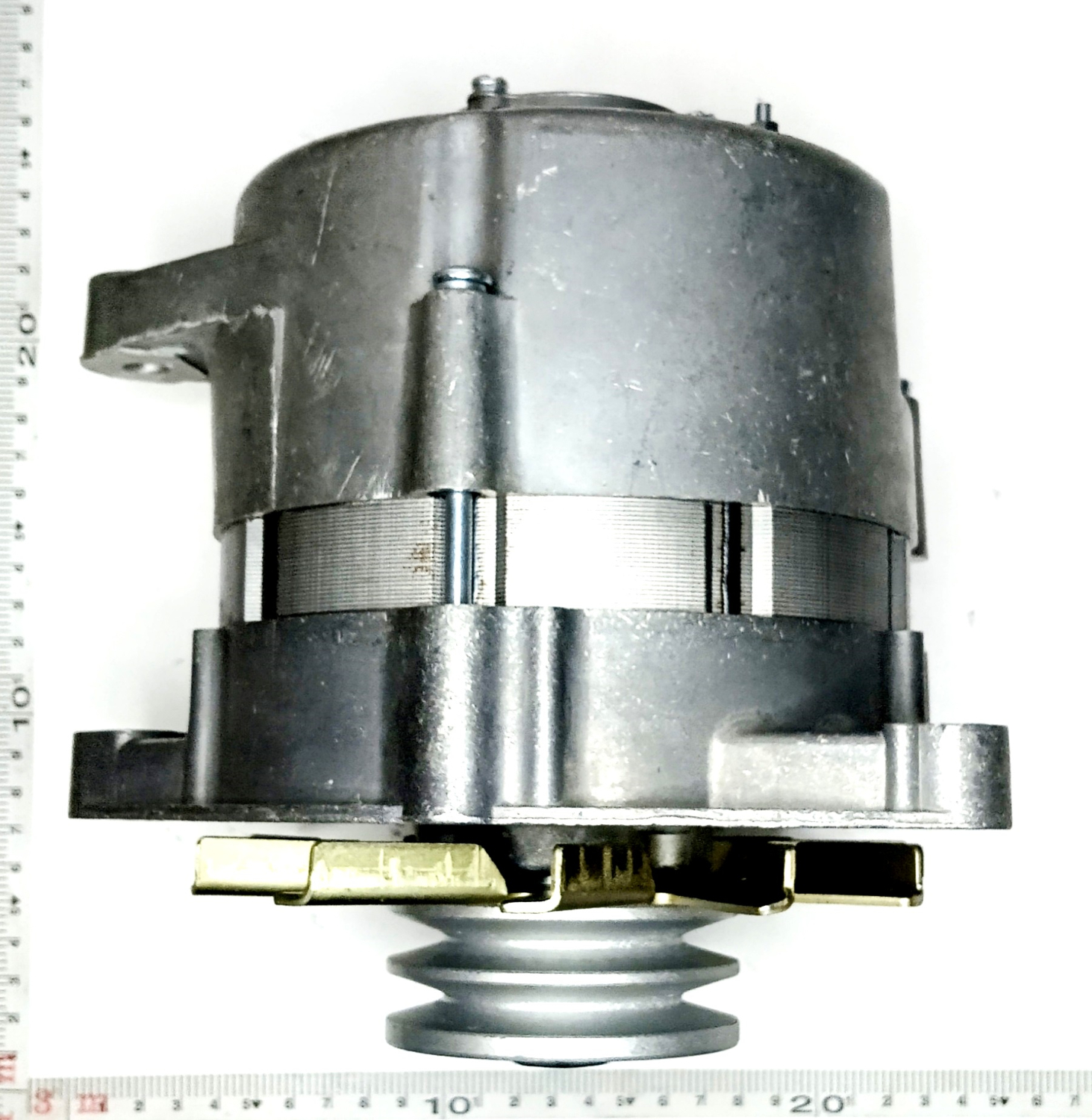 Генератор Камаз дв. 7403, 4310 и модификации (28В, 90А) Евро / ПРАМО
