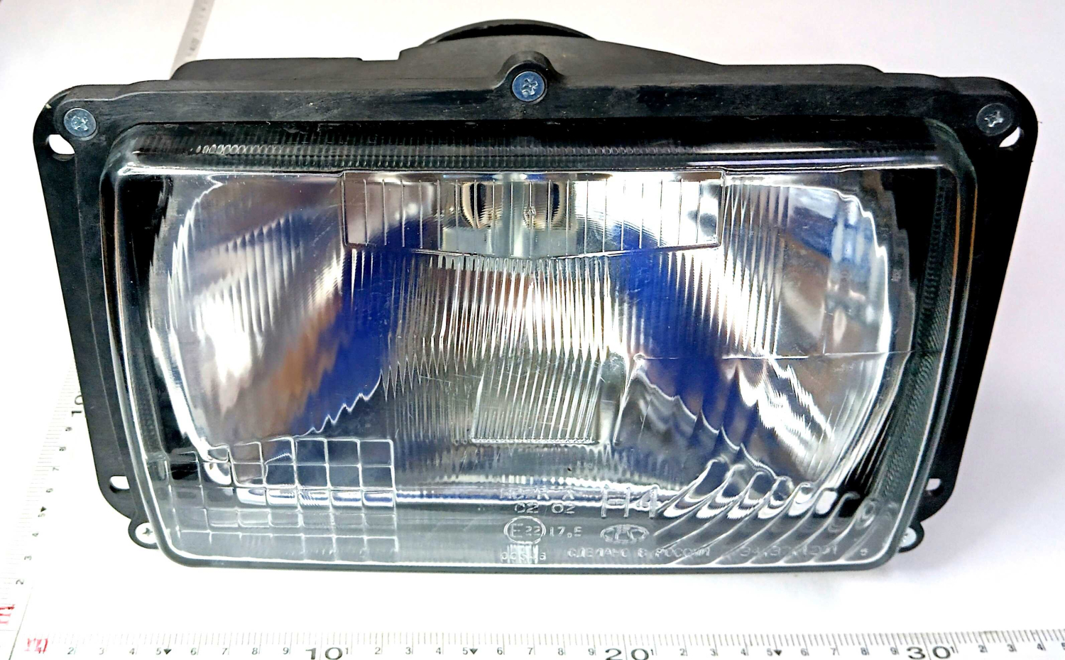 Фара ребристое стекло (ФГ014 АЕ) / АВТОЭЛЕКТРИКА