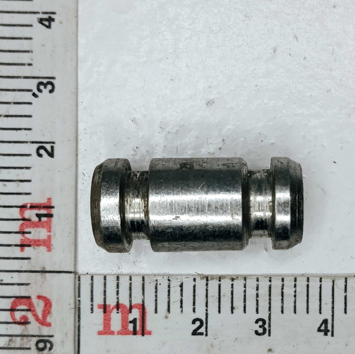 Втулка головки блока